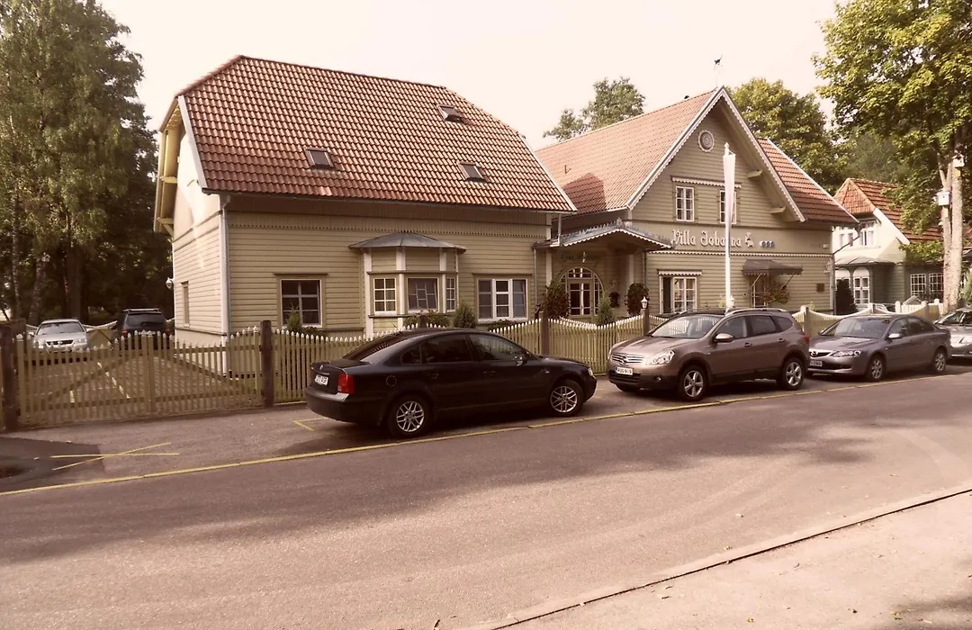 Villa Johanna Guesthouse-1